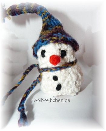 gestrickter Schneemann